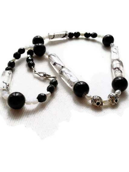 Black And White Beaded Necklace, Silver Skull Necklace, Pearl Necklace, Gothic Jewelry, Macabre